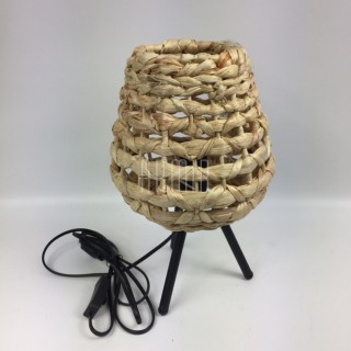 Lampa, M