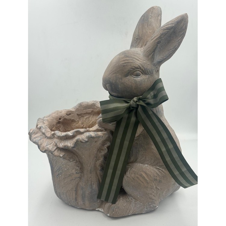 ZAJAC SZARY BETON Z KOSZYKIEM