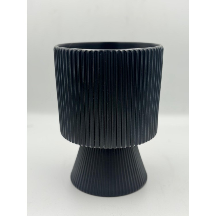 DONICA RYFLOWANA CZARNA